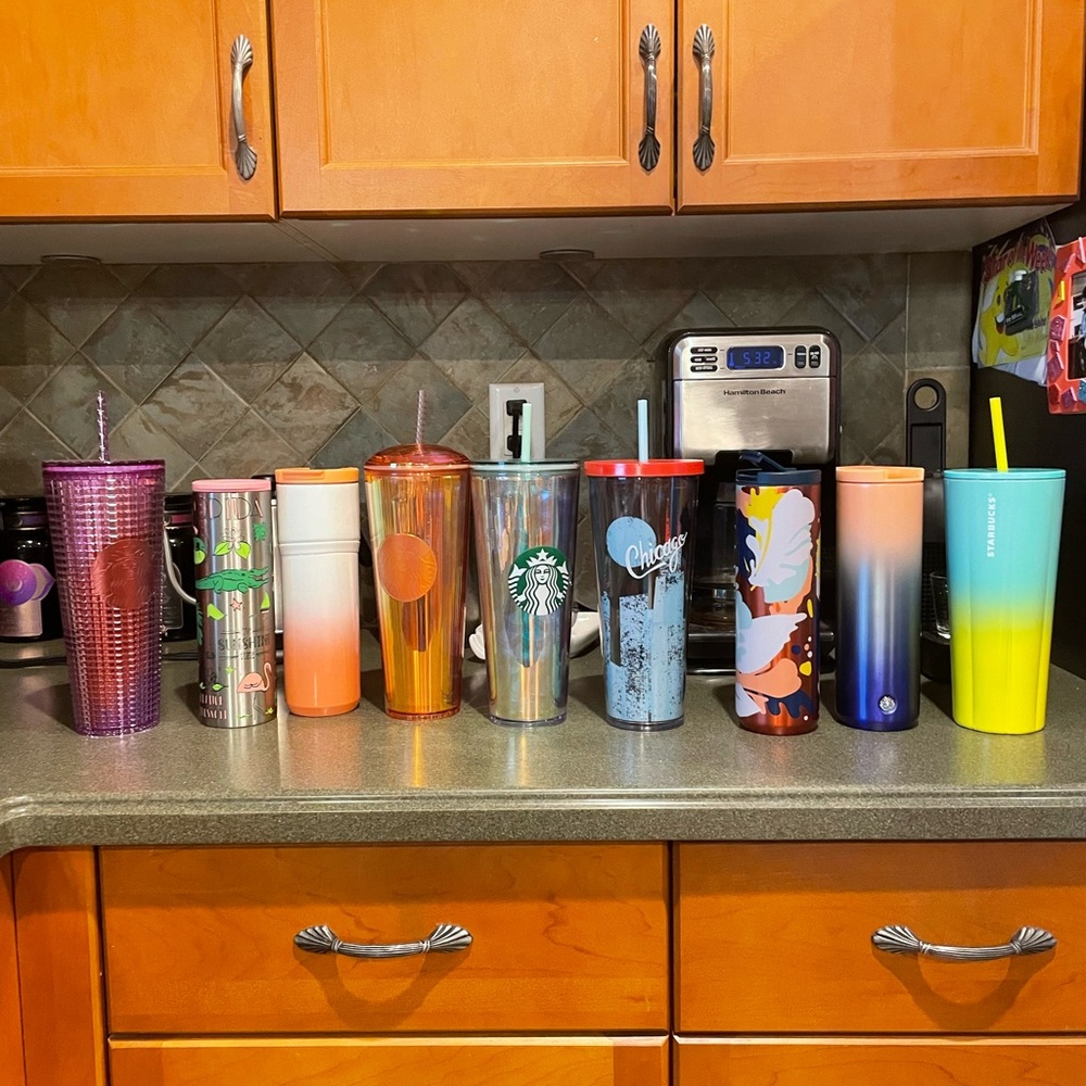 Lot of Starbucks cups